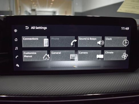 Certified 2025 Nissan Kicks SR image 21