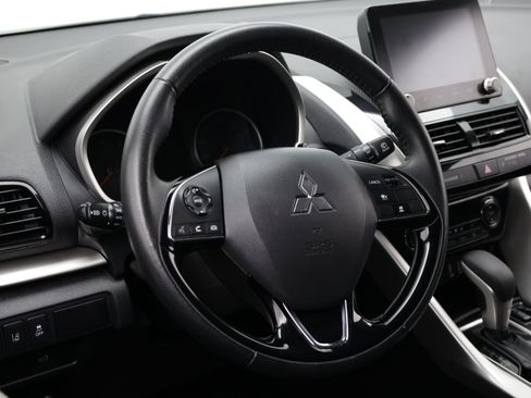 Used 2024 Mitsubishi Eclipse Cross SE AWD/4WD image 12