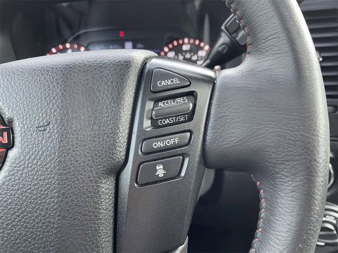 Used 2023 Nissan Titan PRO-4X w/ Pro-4x Convenience Package image 22