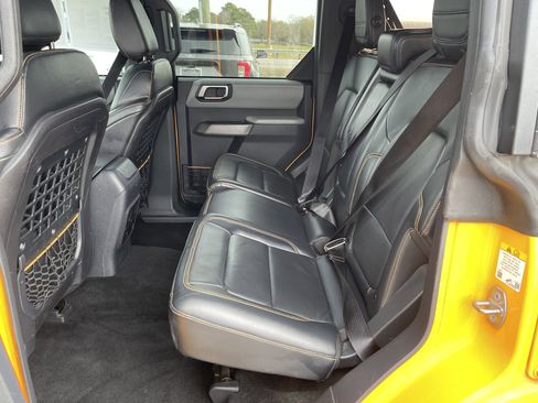 Used 2022 Ford Bronco Badlands image 34
