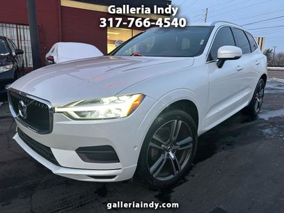 Used 2019 Volvo XC60 T5 Momentum w/ Multimedia Package