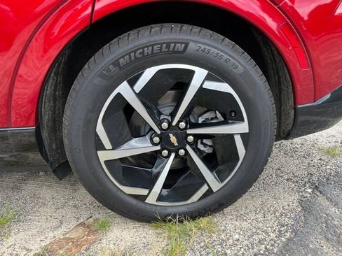 Used 2024 Chevrolet Equinox EV LT FWD image 23