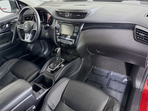 Certified 2021 Nissan Rogue Sport SL w/ Premium Package image 34