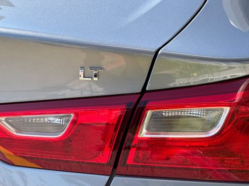 Used 2023 Chevrolet Malibu LT FWD image 26