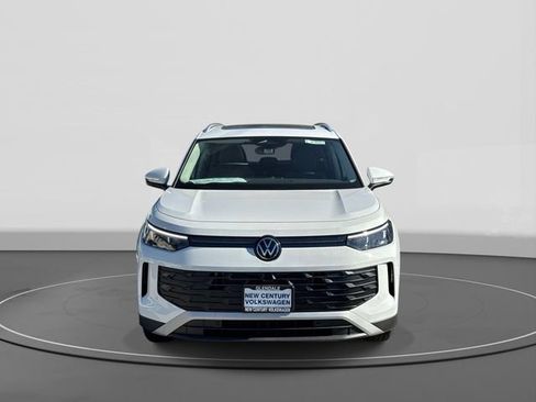 New 2026 Volkswagen Tiguan SE AWD/4WD image 2