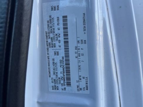 Used 2022 Ford E-350 and Econoline 350 Super Duty w/ Power Windows & Locks Group image 5