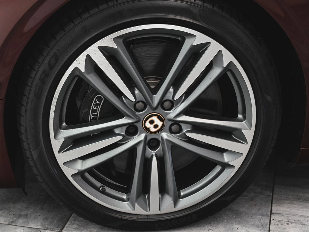 Used 2020 Bentley Continental GT AWD/4WD image 7