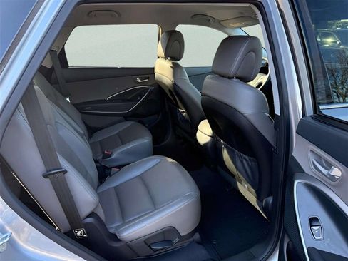 Used 2016 Hyundai Santa Fe Limited FWD image 22