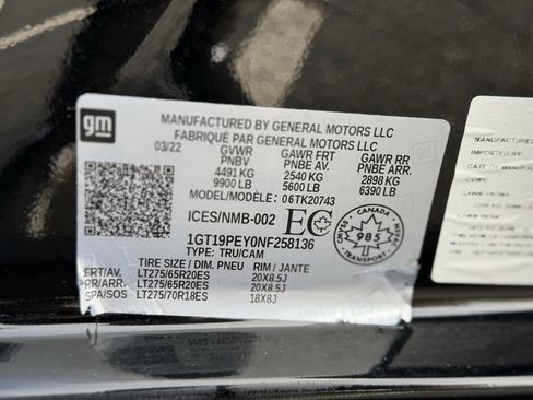 Used 2022 GMC Sierra 2500 AT4 w/ AT4 Premium Plus Package image 26