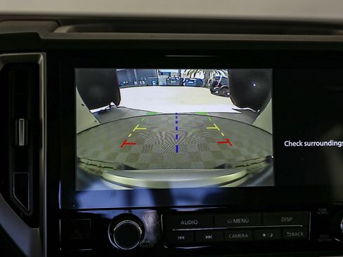 Used 2025 Nissan Frontier SV image 38