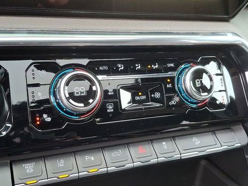 New 2026 GMC Sierra 2500 Denali w/ Denali Reserve Package image 12