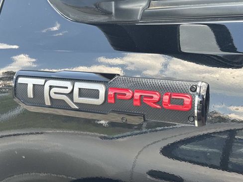 Used 2019 Toyota Tacoma TRD Pro AWD/4WD image 11