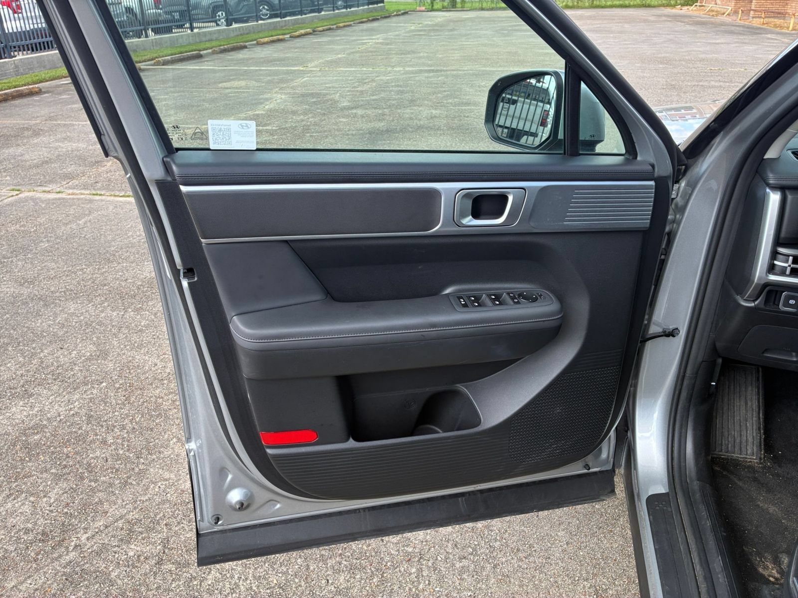 Used 2026 Hyundai Santa Fe SEL FWD image 18