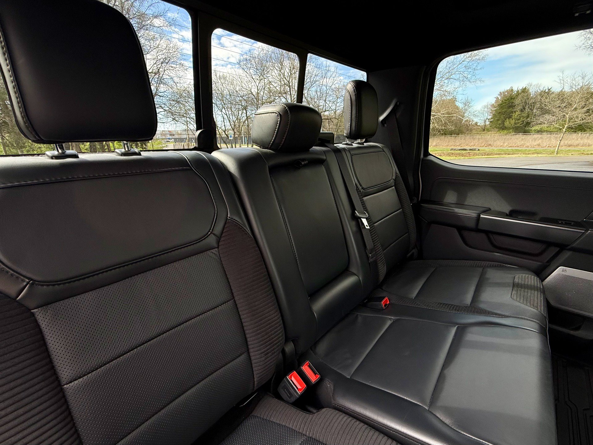 Used 2023 Ford F150 Raptor AWD/4WD image 42