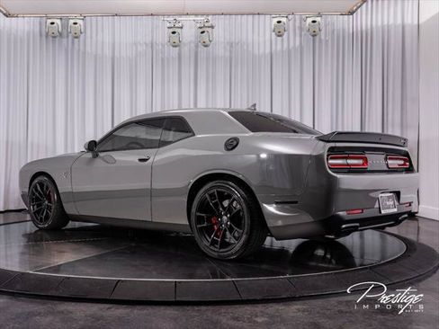 Used 2023 Dodge Challenger SRT Hellcat w/ Plus Package RWD image 12