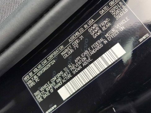 Used 2024 Volvo S60 B5 Core image 34