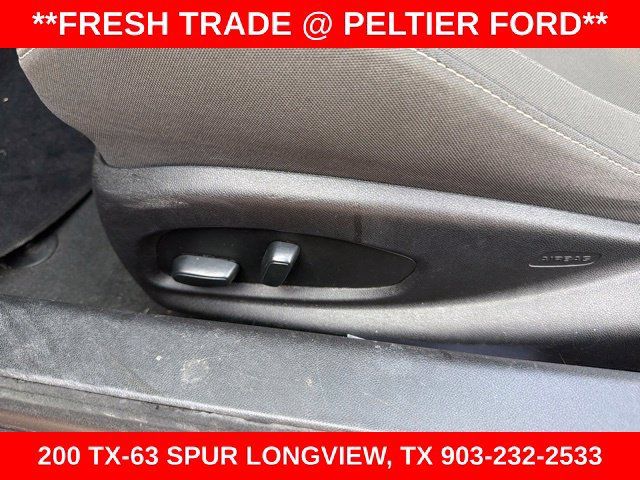 Used 2020 Chevrolet Camaro LT RWD image 11
