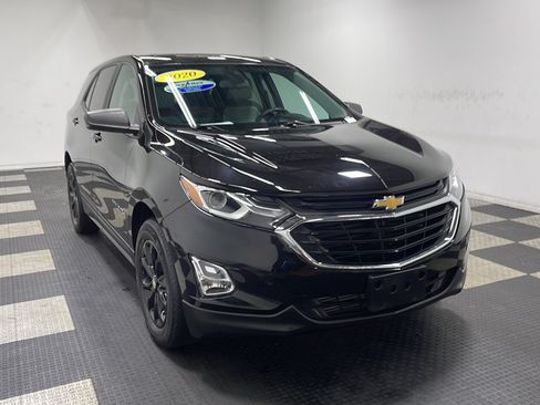 Used 2020 Chevrolet Equinox LS w/ LS Convenience Package FWD image 5