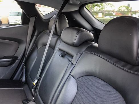 Used 2014 Hyundai Tucson SE image 23