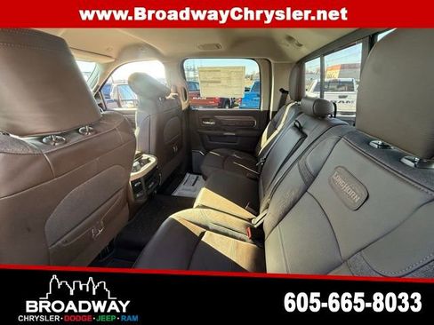 New 2026 RAM 2500 Limited AWD/4WD image 13