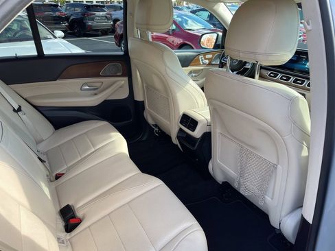 Used 2022 Mercedes-Benz GLE 350 4MATIC image 13