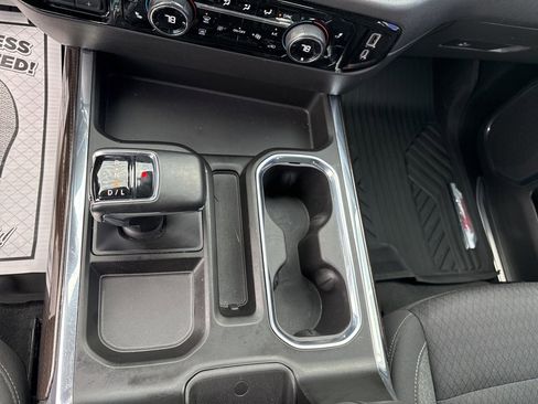 Used 2023 Chevrolet Silverado 1500 LT Trail Boss w/ LPO, Dark Essentials Package image 26