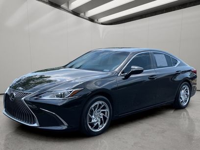 Used 2021 Lexus ES 350 w/ Premium Package