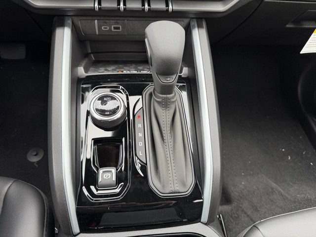 New 2026 Chevrolet Colorado Trail Boss AWD/4WD image 16