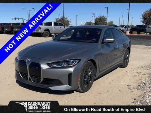 Used 2023 BMW i4 eDrive40 RWD image 1