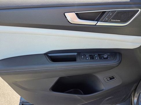 New 2026 Volkswagen Atlas Cross Sport SEL Premium R-Line image 10