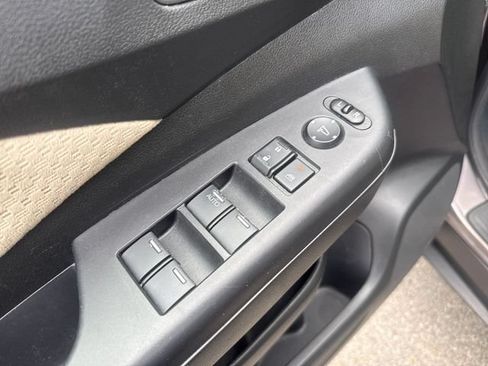 Used 2016 Honda CR-V EX image 10