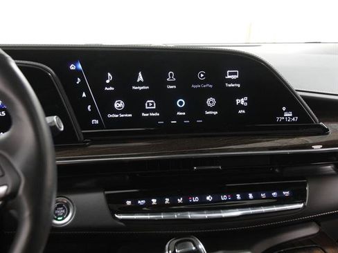 Certified 2023 Cadillac Escalade Premium Luxury Platinum image 11