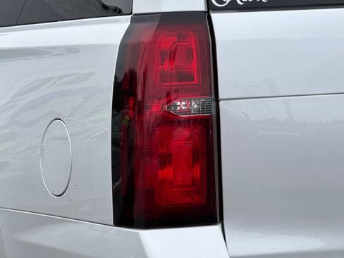 Used 2020 Chevrolet Suburban Premier w/ Max Trailering Package image 44