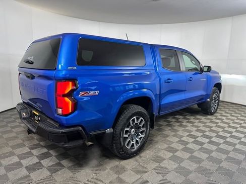 Used 2023 Chevrolet Colorado Z71 w/ Z71 Convenience Package 2 image 9