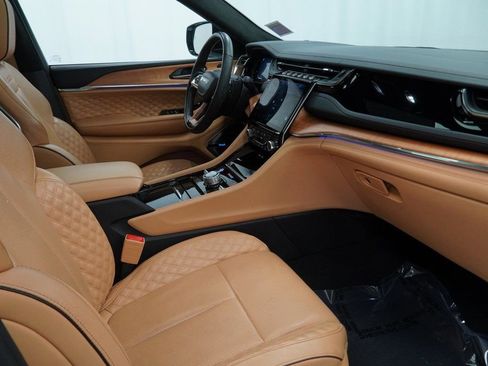 Certified 2024 Jeep Grand Cherokee L Summit image 52