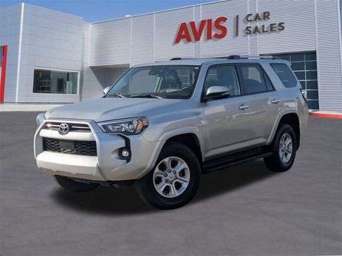Used 2024 Toyota 4Runner SR5 Premium image 1