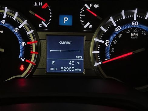 Used 2019 Toyota 4Runner SR5 image 12