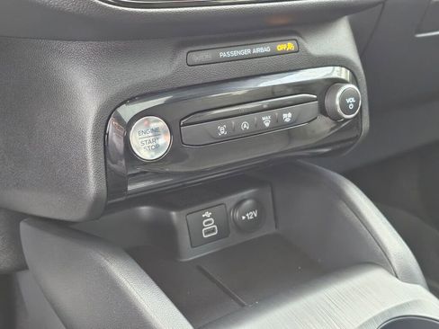 Certified 2025 Ford Escape ST-Line w/ Tech Pack #1 AWD/4WD image 26