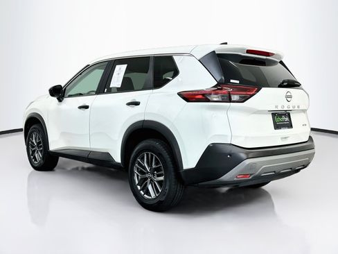 Used 2023 Nissan Rogue S AWD/4WD image 5