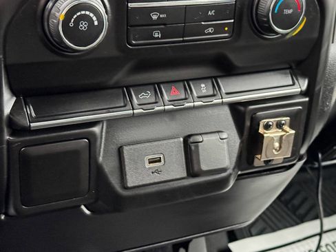 Used 2020 Chevrolet Silverado 2500 W/T w/ WT Fleet Convenience Package image 33