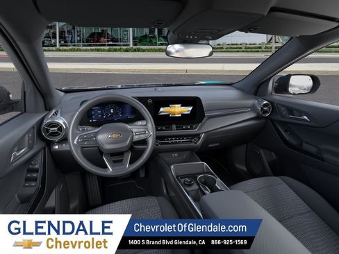 New 2026 Chevrolet Equinox LT FWD image 15