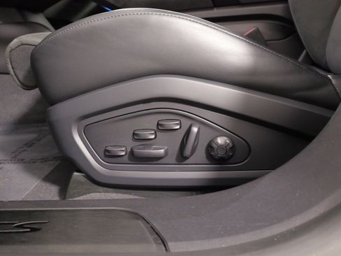 Used 2023 Porsche Taycan GTS image 38