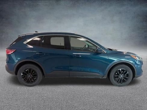 Used 2020 Ford Escape SE image 5