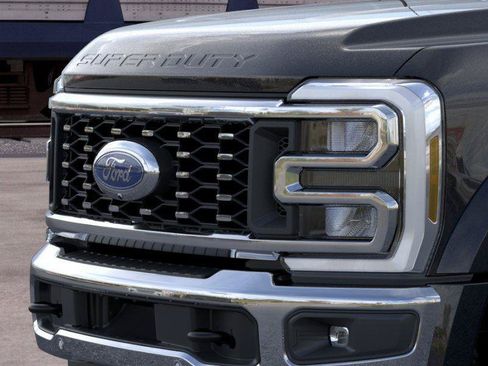 New 2026 Ford F450 King Ranch w/ Chrome Package AWD/4WD image 17