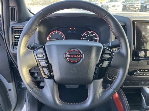 Certified 2024 Nissan Frontier Pro-X image 6