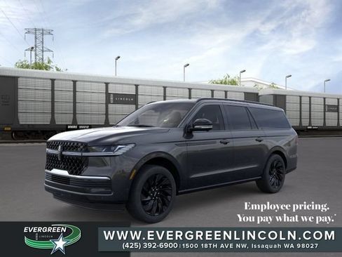 New 2026 Lincoln Navigator L Reserve AWD/4WD image 1