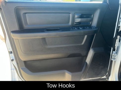 Used 2023 RAM 2500 Tradesman w/ Chrome Appearance Group image 20