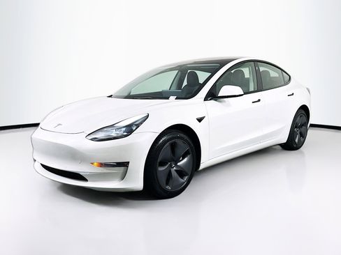 Used 2022 Tesla Model 3 Long Range image 3