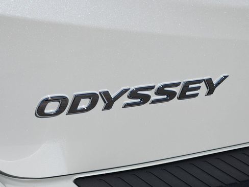 New 2026 Honda Odyssey Touring image 12