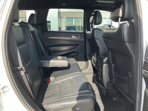 Used 2014 Jeep Grand Cherokee Limited image 33